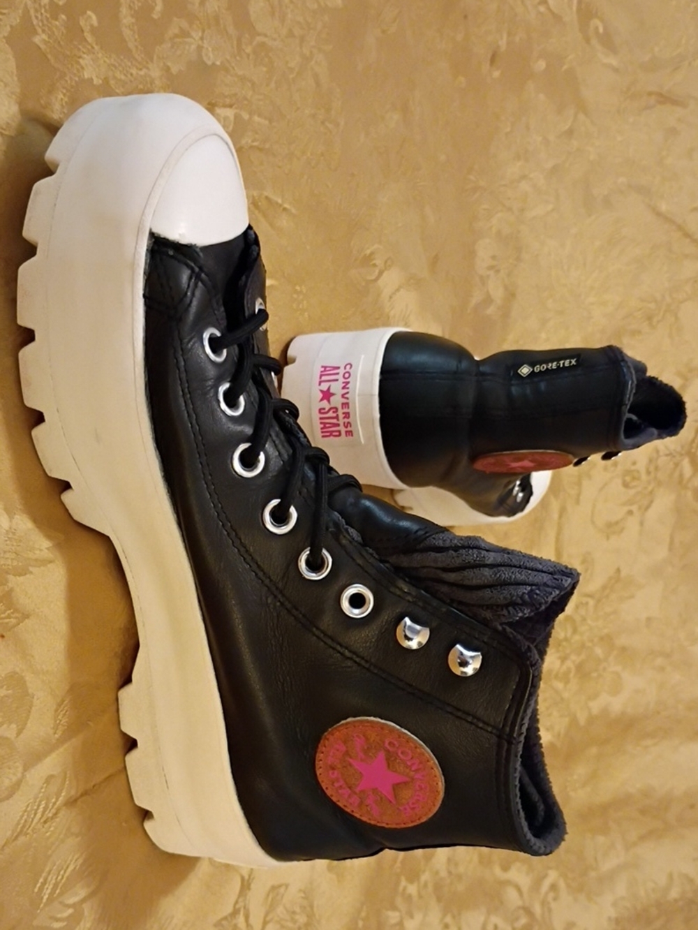 CONVERSE Leather Platform Lug-Sole High Top  Black Women's 9.0 Men's 7.0